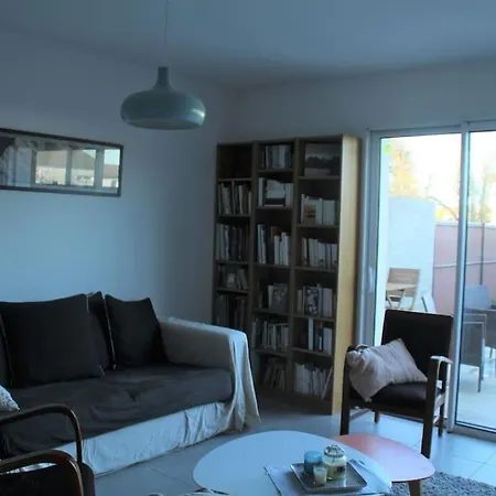 Jolie Dans Quartier Calme Privatunterkunft Eysines