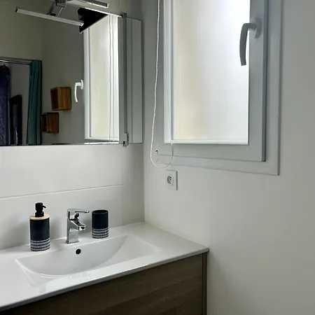 Jolie Dans Quartier Calme Eysines